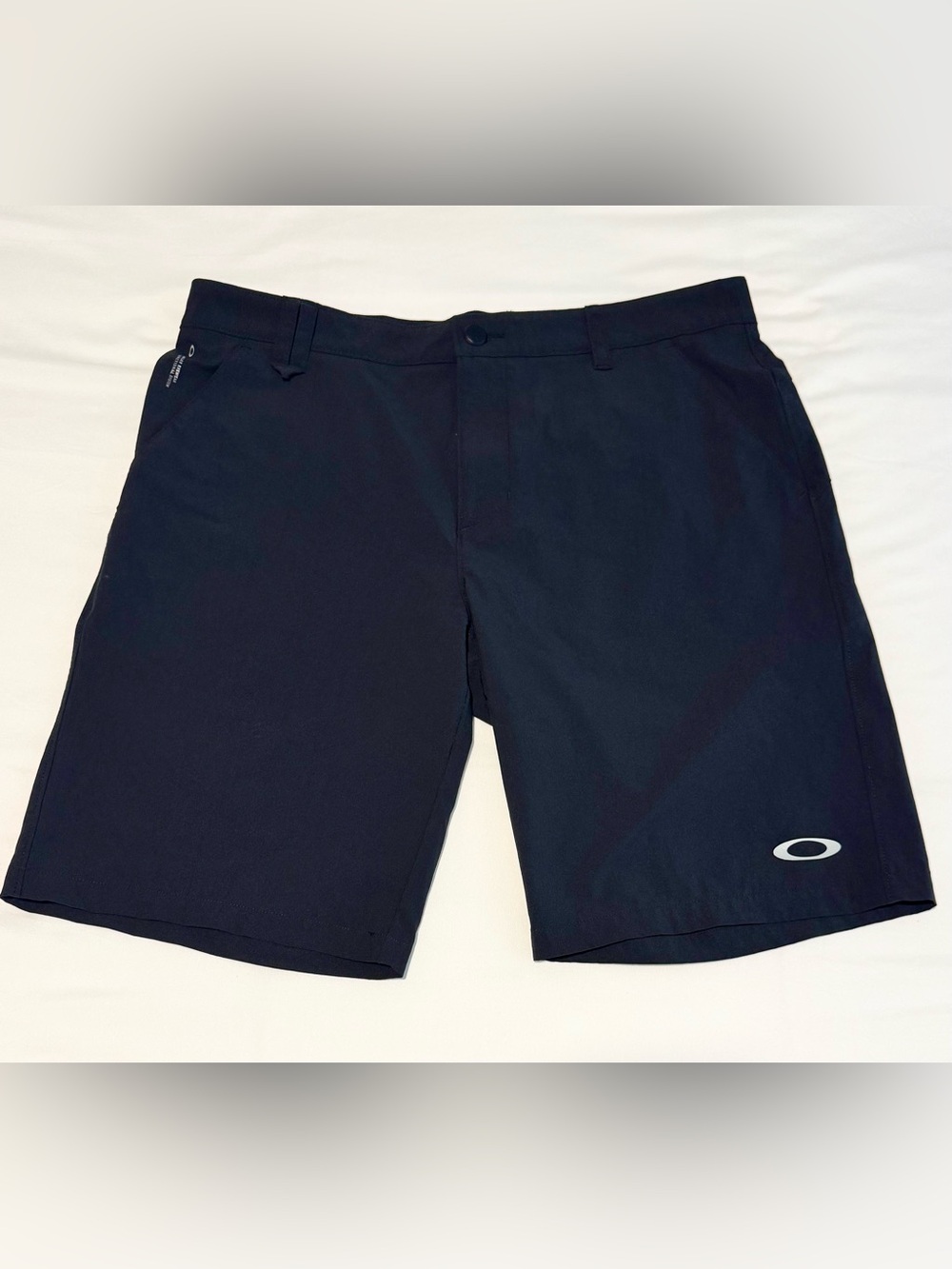 Oakley Shorts Men 34 Black Performance Fit Athletic Lightweight Outdoor Golf
